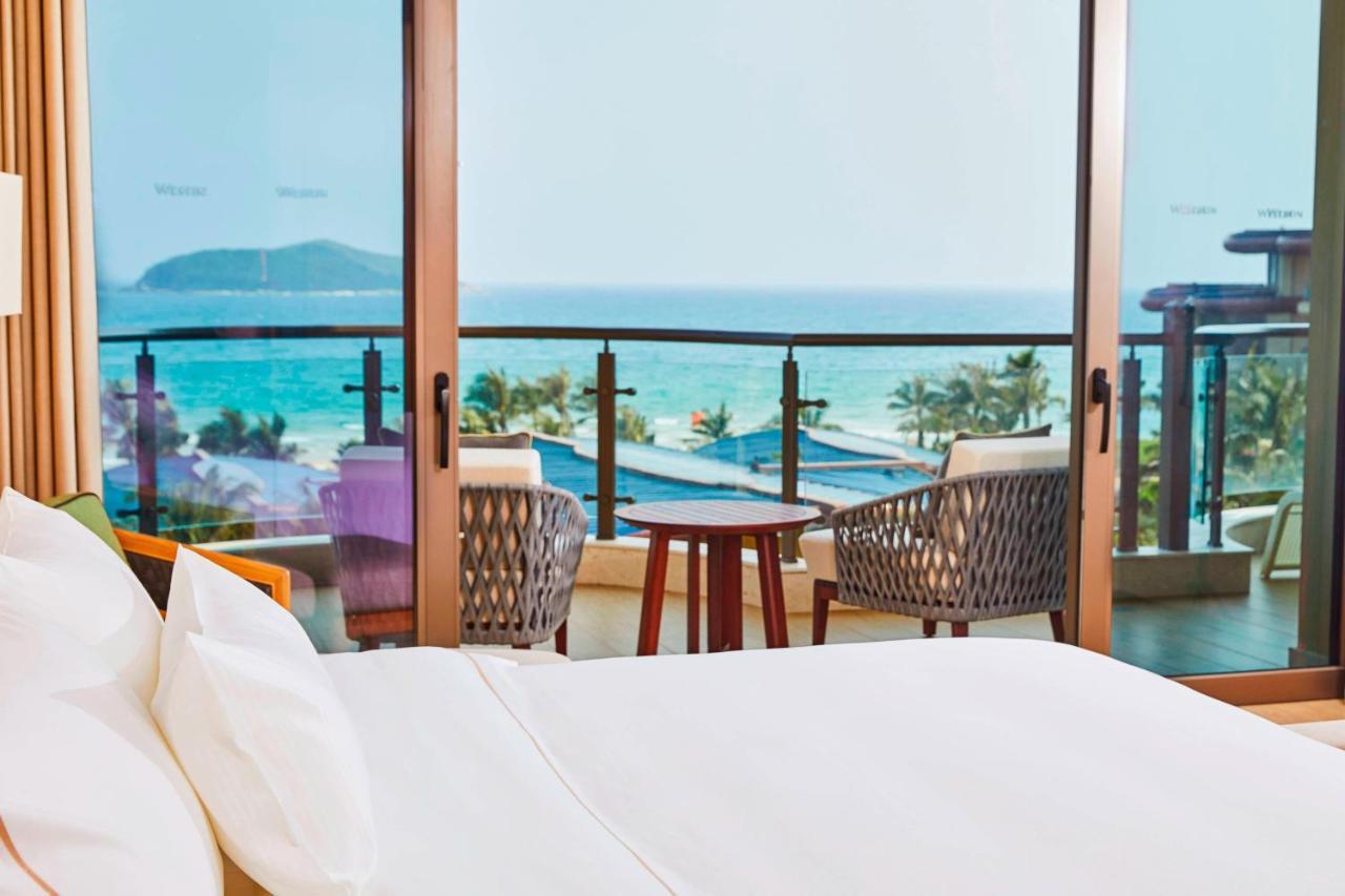 The Westin Shimei Bay Resort Wanning Exterior photo