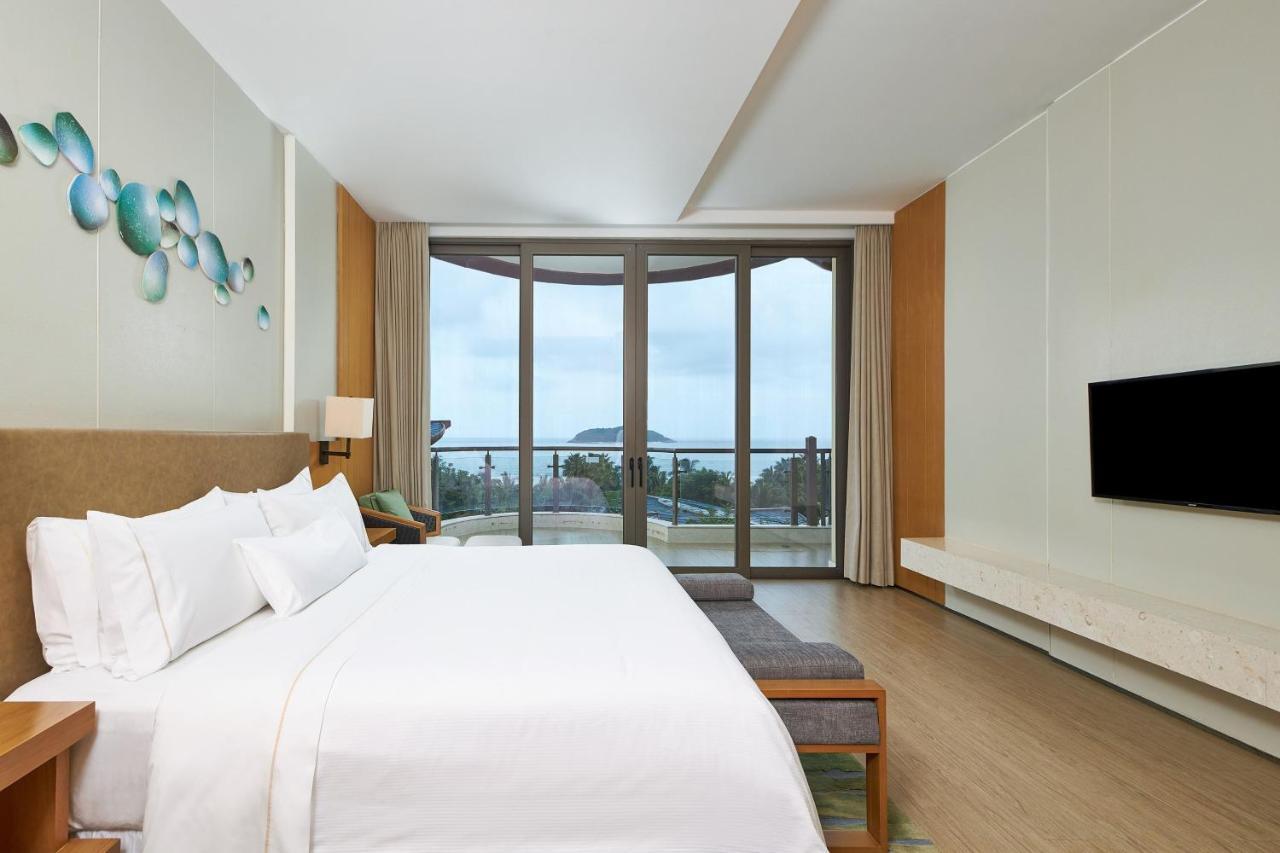 The Westin Shimei Bay Resort Wanning Exterior photo
